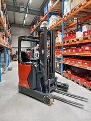 Linde R12B Schubmaststapler