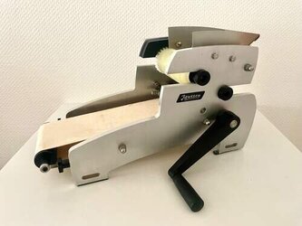 Gebäckmaschine, manuell