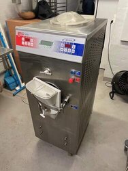 Bravo trittico 305 Speiseeismaschine
