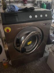 Paket-Angebot: 25 kg Waschmaschine + 50kg Trockner + Mangel
