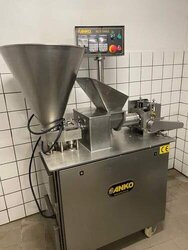 Form- und Füllmaschine ANKO HLT-700XL