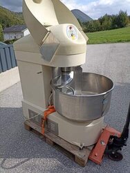 Spiralknetmaschine 120 Kg pietroberto
