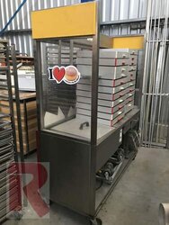 Schaubackstation mit Fettbackgerät KippFix für bis zu 20 Teiglinge