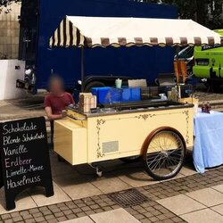 ISA Carrettino Eiswagen  mobile Eisvitrine, sehr gepflegt