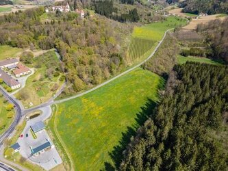 Camping & Chalets in der Steiermark - Grundstück