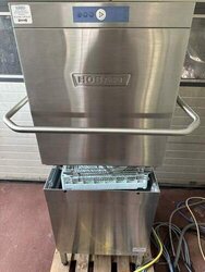 Haubenspülmaschine Hobart AUXXS-31