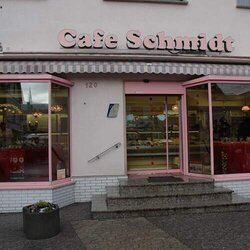 Alteingesessene Konditorei mit Café sucht Nachfolger*in