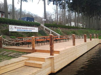 Café & Pension Wassergrundstück Kanuverleih Stellplätze