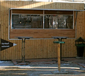 Dampfnudelmanufaktur auf beliebtem Münchner Weihnachtsmarkt