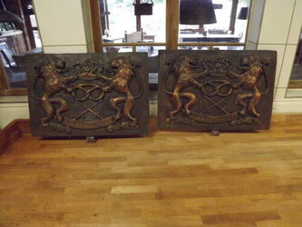 Bäckerwappen Relief 2 Stück