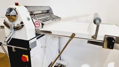 Ausrollmaschine SM 520 F