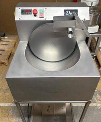 Dedy Mini G  Gebrauchte Schokoladengießmaschine im grundger