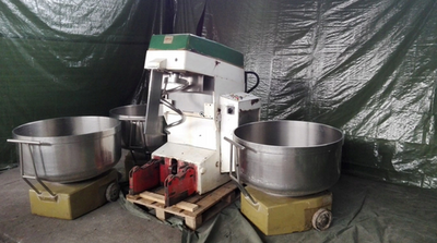 Spiralkneter SOTTORIVA + 3 kessel 250L