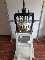 Teigteiler mechanisch 30 Stück NEU