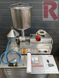 Riehle Kombi-Gebäckfüller Linie 2.000 mit 2 Trichtern