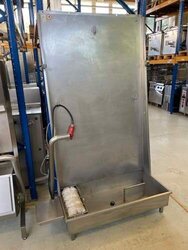 Hygienestation Stiefel- und Schürzenwäscher