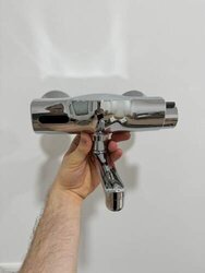 Waschbeckenarmatur Hansa, berührungslos, Neu