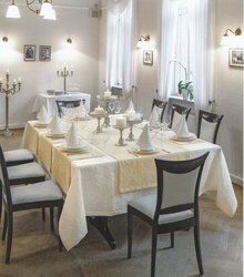 Bügelfreie Tischwäsche