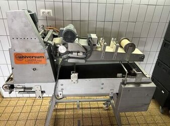 Kaspar Universum LWT Brezen u Baguette Pizza Maschine