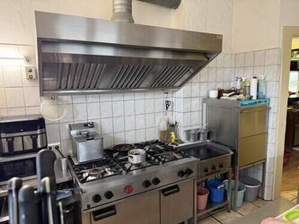 Komplette Gastro Küche  ideal für Imbiss - Bistro - Vereinsheim