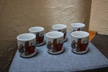 Kaffeehaferl, Ortrud Linder, bayer. Motiv, Top-Zustand