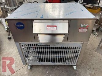 Funk F800 Scherbeneiserzeuger BJ 2021